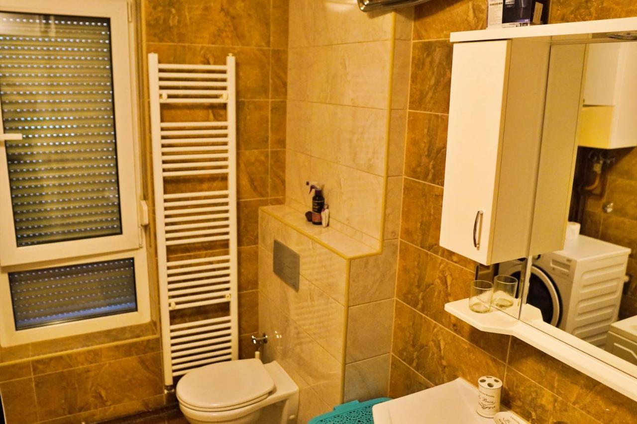 City Center Grand Apartment - Three-Bedroom, Free Parking 사라예보 외부 사진