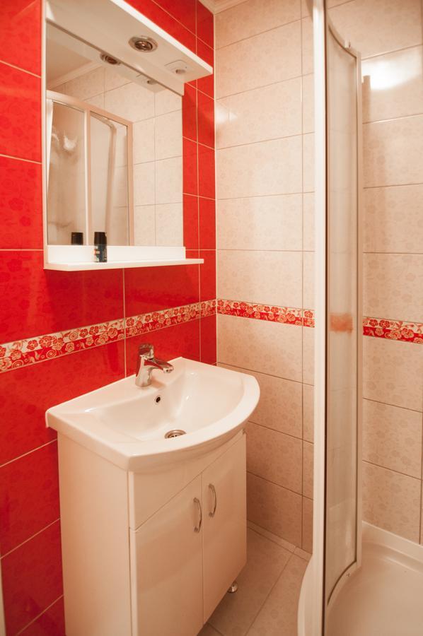 City Center Grand Apartment - Three-Bedroom, Free Parking 사라예보 외부 사진